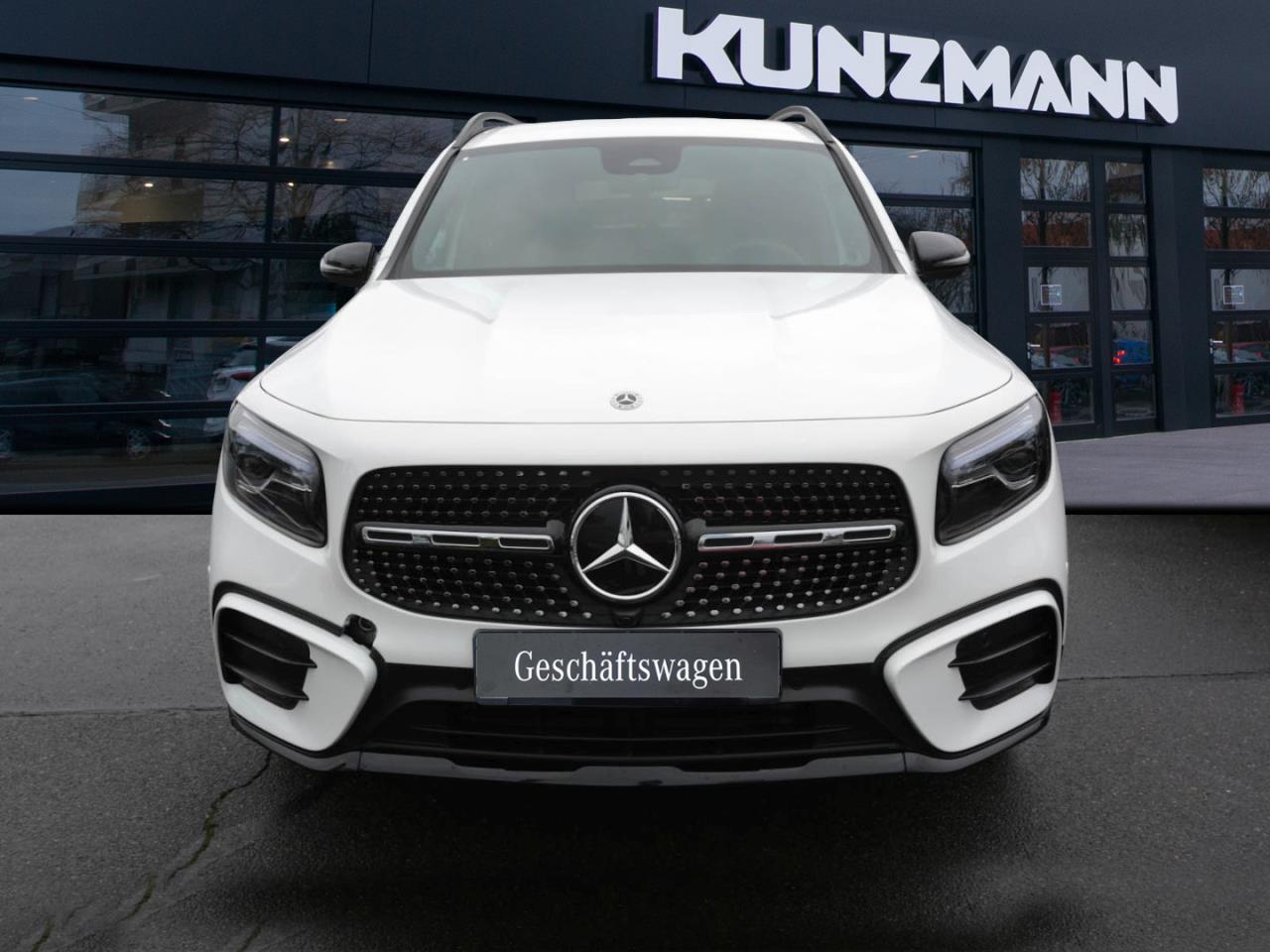 Mercedes-Benz GLB 250 4MATIC AMG Night Kamera Distronic AHK