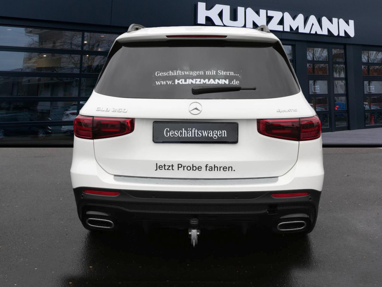 Mercedes-Benz GLB 250 4MATIC AMG Night Kamera Distronic AHK Mercedes-Benz GLB 250 4MATIC AMG Night Kamera Distronic AHK
