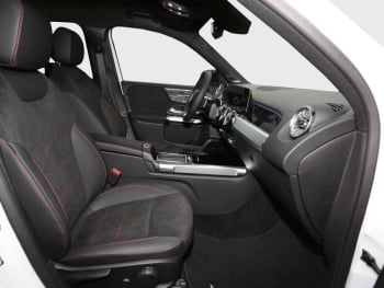 Mercedes-Benz GLB 250 4MATIC AMG Night Kamera Distronic AHK