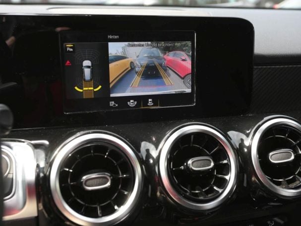 Mercedes-Benz GLB 250 AMG Night EasyP Standhzg Kamera Totwinkel Mercedes-Benz GLB 250 AMG Night EasyP Standhzg Kamera Totwinkel