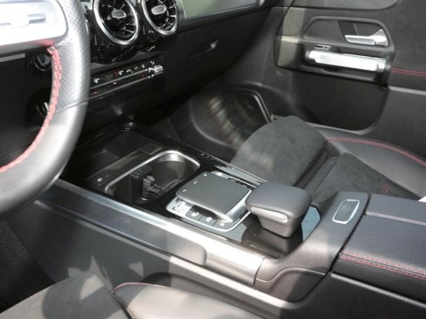 Mercedes-Benz GLB 250 AMG Night EasyP Standhzg Kamera Totwinkel Mercedes-Benz GLB 250 AMG Night EasyP Standhzg Kamera Totwinkel