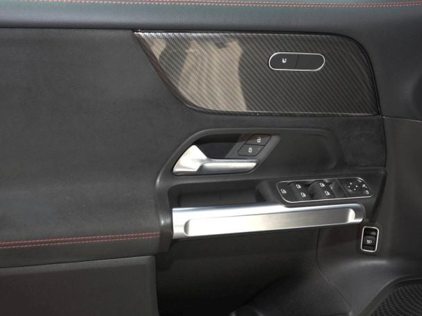 Mercedes-Benz GLB 250 AMG Night EasyP Standhzg Kamera Totwinkel Mercedes-Benz GLB 250 AMG Night EasyP Standhzg Kamera Totwinkel