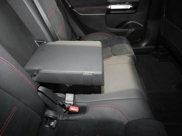 Mercedes-Benz GLB 250 AMG Night EasyP Standhzg Kamera Totwinkel Mercedes-Benz GLB 250 AMG Night EasyP Standhzg Kamera Totwinkel