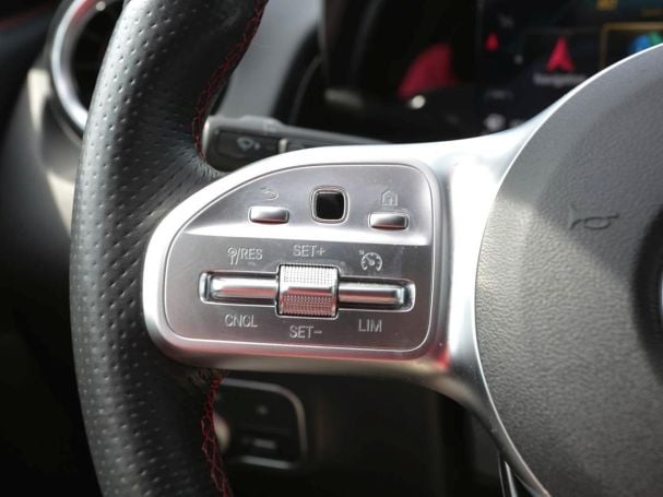 Mercedes-Benz GLB 250 AMG Night EasyP Standhzg Kamera Totwinkel Mercedes-Benz GLB 250 AMG Night EasyP Standhzg Kamera Totwinkel