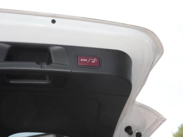 Mercedes-Benz GLB 250 AMG Night EasyP Standhzg Kamera Totwinkel Mercedes-Benz GLB 250 AMG Night EasyP Standhzg Kamera Totwinkel