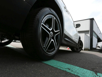 Mercedes-Benz GLB 250 AMG Night EasyP Standhzg Kamera Totwinkel