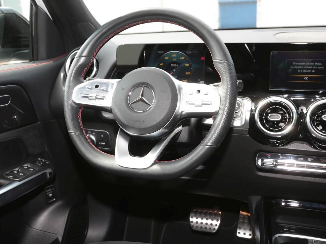 Mercedes-Benz GLB 250 AMG Night EasyP Standhzg Kamera Totwinkel