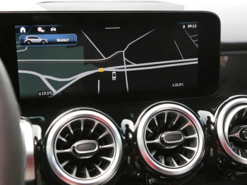 Mercedes-Benz GLB 35 AMG 4M Night Standhzg Distronic Kamera