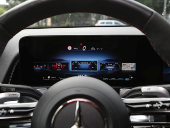 Mercedes-Benz GLB 35 AMG 4M Night Standhzg Distronic Kamera