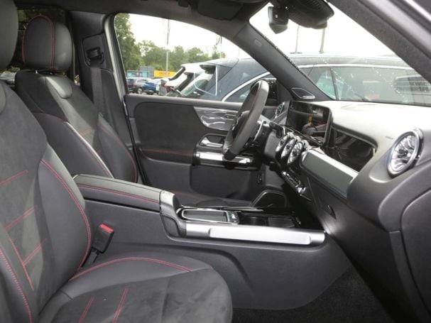 Mercedes-Benz GLB 35 AMG 4M Night Standhzg Distronic Kamera Mercedes-Benz GLB 35 AMG 4M Night Standhzg Distronic Kamera