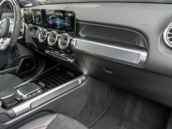 Mercedes-Benz GLB 35 AMG 4M Night Panorama Burmester Kamera