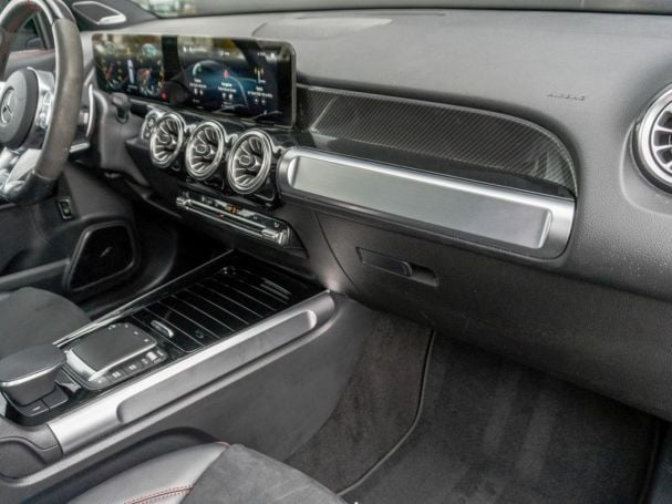 Mercedes-Benz GLB 35 AMG 4M Night Panorama Burmester Kamera Mercedes-Benz GLB 35 AMG 4M Night Panorama Burmester Kamera