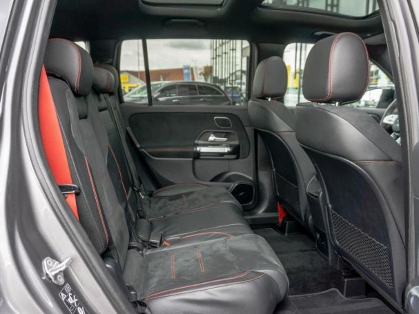 Mercedes-Benz GLB 35 AMG 4M Night Panorama Burmester Kamera Mercedes-Benz GLB 35 AMG 4M Night Panorama Burmester Kamera