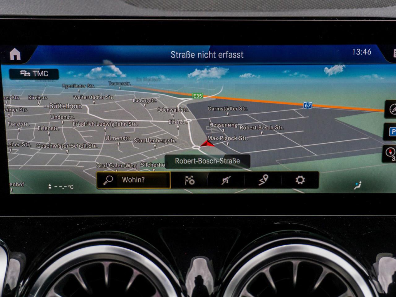 Mercedes-Benz GLB 35 AMG 4M Night Panorama Burmester Kamera Mercedes-Benz GLB 35 AMG 4M Night Panorama Burmester Kamera