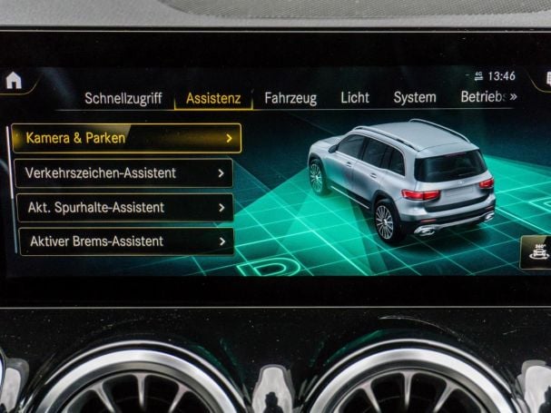 Mercedes-Benz GLB 35 AMG 4M Night Panorama Burmester Kamera