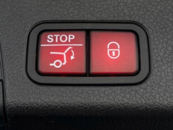 Mercedes-Benz GLB 35 AMG 4M Night Panorama Burmester Kamera