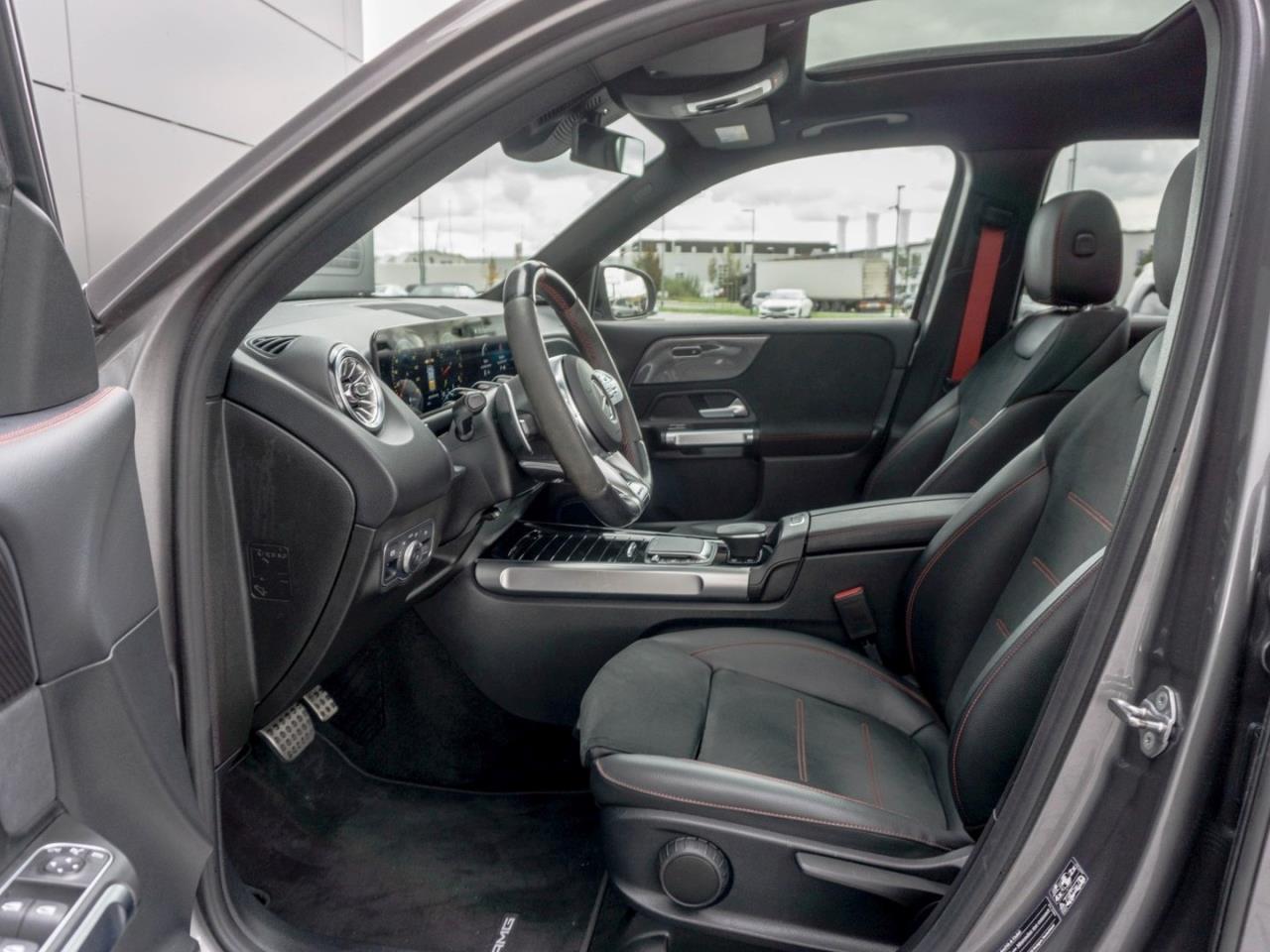 Mercedes-Benz GLB 35 AMG 4M Night Panorama Burmester Kamera