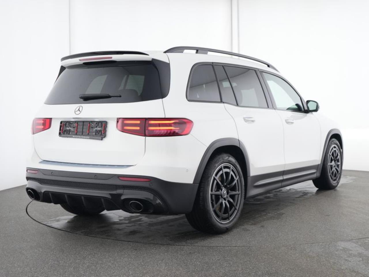 Mercedes-Benz GLB 35 AMG 4M Night Panorama Standhzg HUD 360°