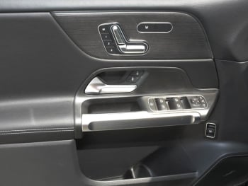 Mercedes-Benz Mercedes-AMG GLB 35 4MATIC Night AHK Panorama