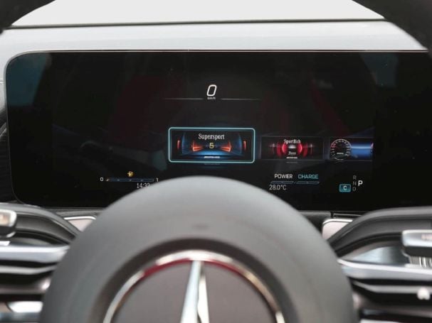 Mercedes-Benz Mercedes-AMG GLB 35 4MATIC Night AHK Panorama