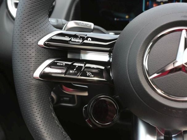 Mercedes-Benz Mercedes-AMG GLB 35 4MATIC Night AHK Panorama Mercedes-Benz Mercedes-AMG GLB 35 4MATIC Night AHK Panorama