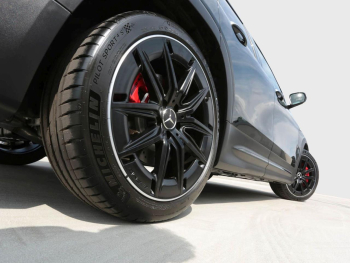 Mercedes-Benz Mercedes-AMG GLB 35 4MATIC Night AHK Panorama