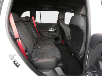 Mercedes-Benz Mercedes-AMG GLB 35 4MATIC Panorama AHK Distronic