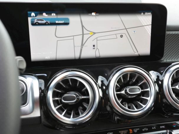 Mercedes-Benz Mercedes-AMG GLB 35 4MATIC Panorama AHK Distronic