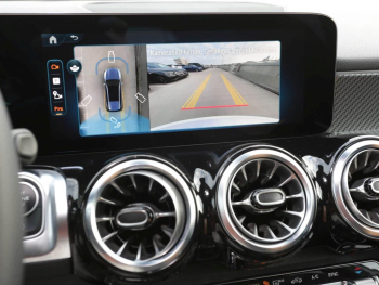 Mercedes-Benz Mercedes-AMG GLB 35 4MATIC Panorama AHK Distronic