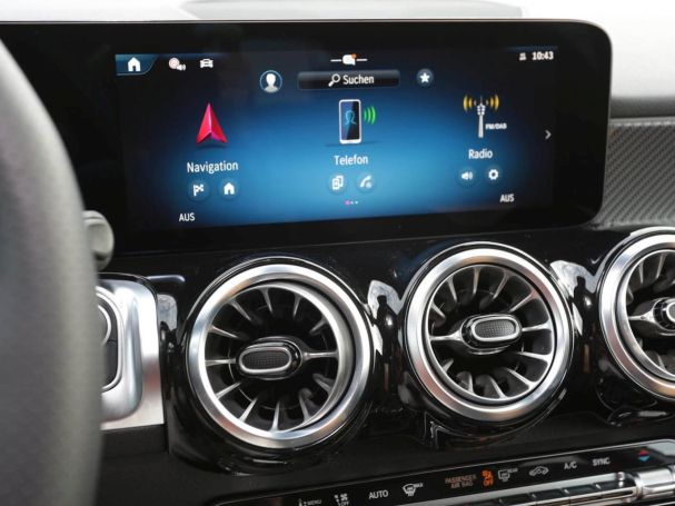Mercedes-Benz Mercedes-AMG GLB 35 4MATIC Panorama AHK Distronic