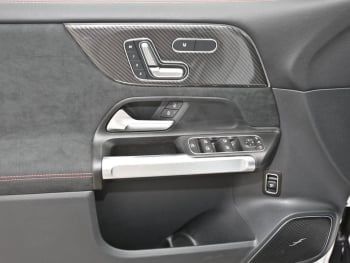 Mercedes-Benz Mercedes-AMG GLB 35 4MATIC Panorama AHK Distronic