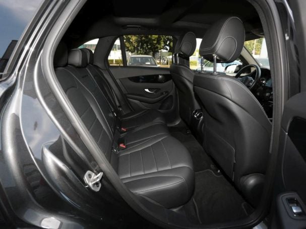 Mercedes-Benz GLC 200 d 4M Night MBUX Panorama KeylessGo 360° Mercedes-Benz GLC 200 d 4M Night MBUX Panorama KeylessGo 360°