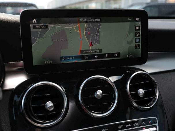 Mercedes-Benz GLC 200 d 4M Night MBUX Panorama KeylessGo 360° Mercedes-Benz GLC 200 d 4M Night MBUX Panorama KeylessGo 360°