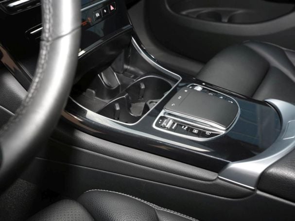 Mercedes-Benz GLC 200 d 4M Night MBUX Panorama KeylessGo 360° Mercedes-Benz GLC 200 d 4M Night MBUX Panorama KeylessGo 360°