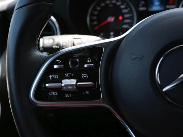 Mercedes-Benz GLC 200 d 4M Night MBUX Panorama KeylessGo 360° Mercedes-Benz GLC 200 d 4M Night MBUX Panorama KeylessGo 360°
