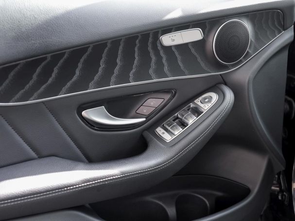 Mercedes-Benz GLC 200 d 4M AMG Night Navi Kamera EasyPack AHK