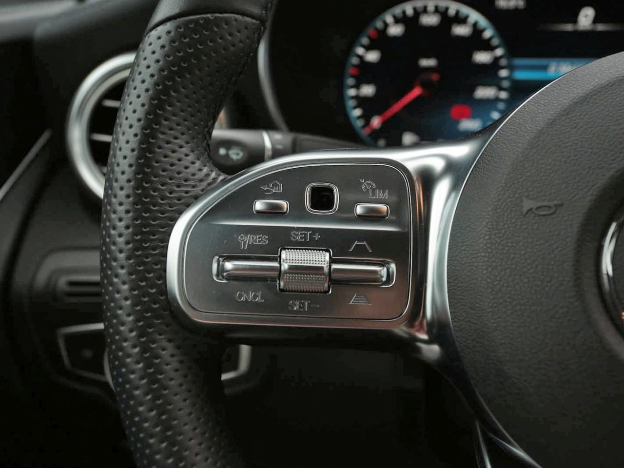 Mercedes-Benz GLC 220 d 4M Coupé AMG Night AHK 360° EasyPack