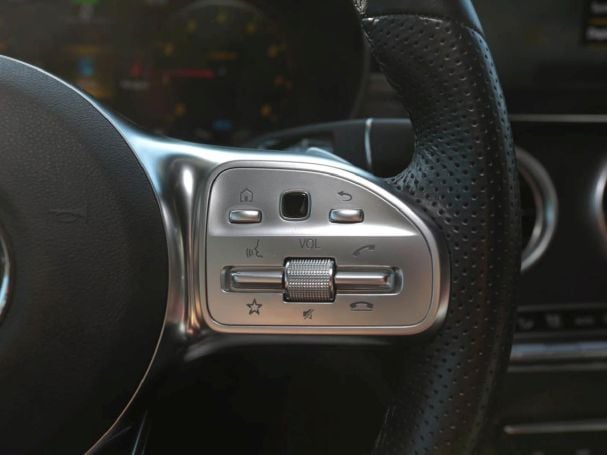 Mercedes-Benz GLC 300 4M Coupé AMG Night MBUX Navi EasyP Kamera