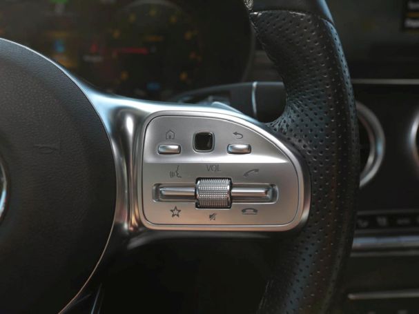 Mercedes-Benz GLC 300 4M Coupé AMG Night MBUX Navi EasyP Kamera