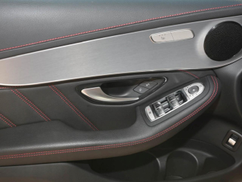 Mercedes-Benz GLC 300 4M Coupé AMG Night MBUX Navi EasyP Kamera