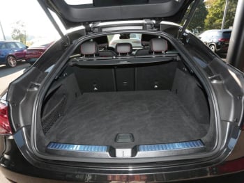 Mercedes-Benz GLC 300 4M Coupé AMG Night MBUX Navi EasyP Kamera