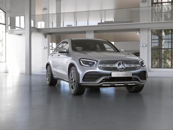 Mercedes-Benz GLC 300 de 4M Coupé AMG MBUX Navi+ Distronic 360° Mercedes-Benz GLC 300 de 4M Coupé AMG MBUX Navi+ Distronic 360°