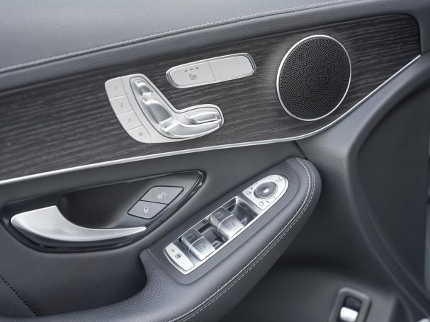 Mercedes-Benz GLC 300 de 4M Coupé AMG Night Memory 360° HeadUp