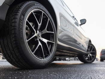 Mercedes-Benz GLC 300 de 4M Coupé AMG Night Memory 360° HeadUp