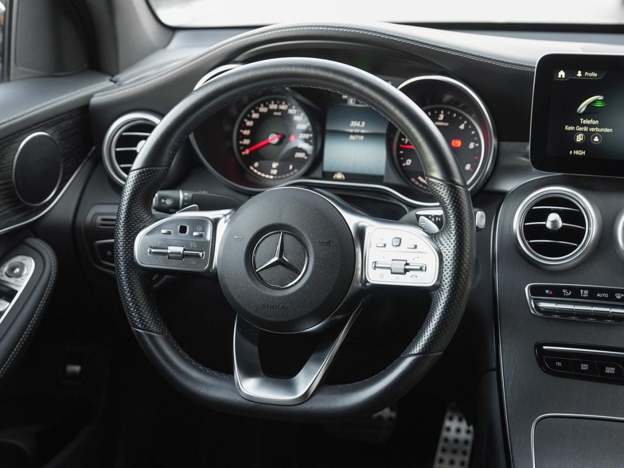 Mercedes-Benz GLC 300 de 4M Coupé AMG Night Memory 360° HeadUp