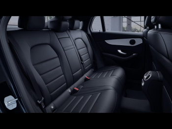 Mercedes-Benz GLC 300 de 4M Coupé AMG Schiebedach Distronic