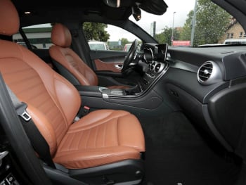 Mercedes-Benz GLC 300 de 4M Coupé AMG Navi AHK Kamera Sitzklima