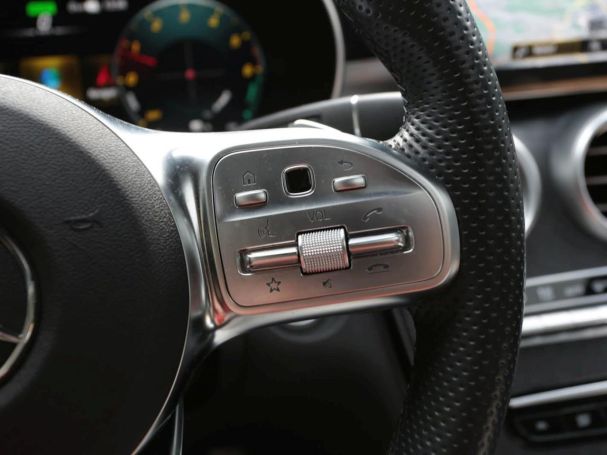 Mercedes-Benz GLC 300 de 4M Coupé AMG Night Schiebedach AHK