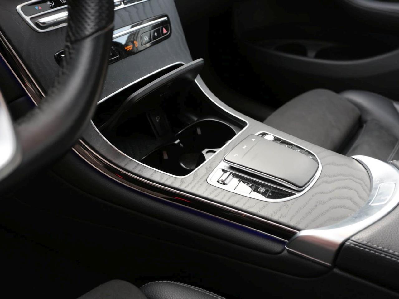 Mercedes-Benz GLC 300 de 4M Coupé AMG Night Schiebedach AHK