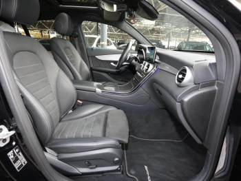 Mercedes-Benz GLC 300 de 4M Coupé AMG Night Schiebedach AHK